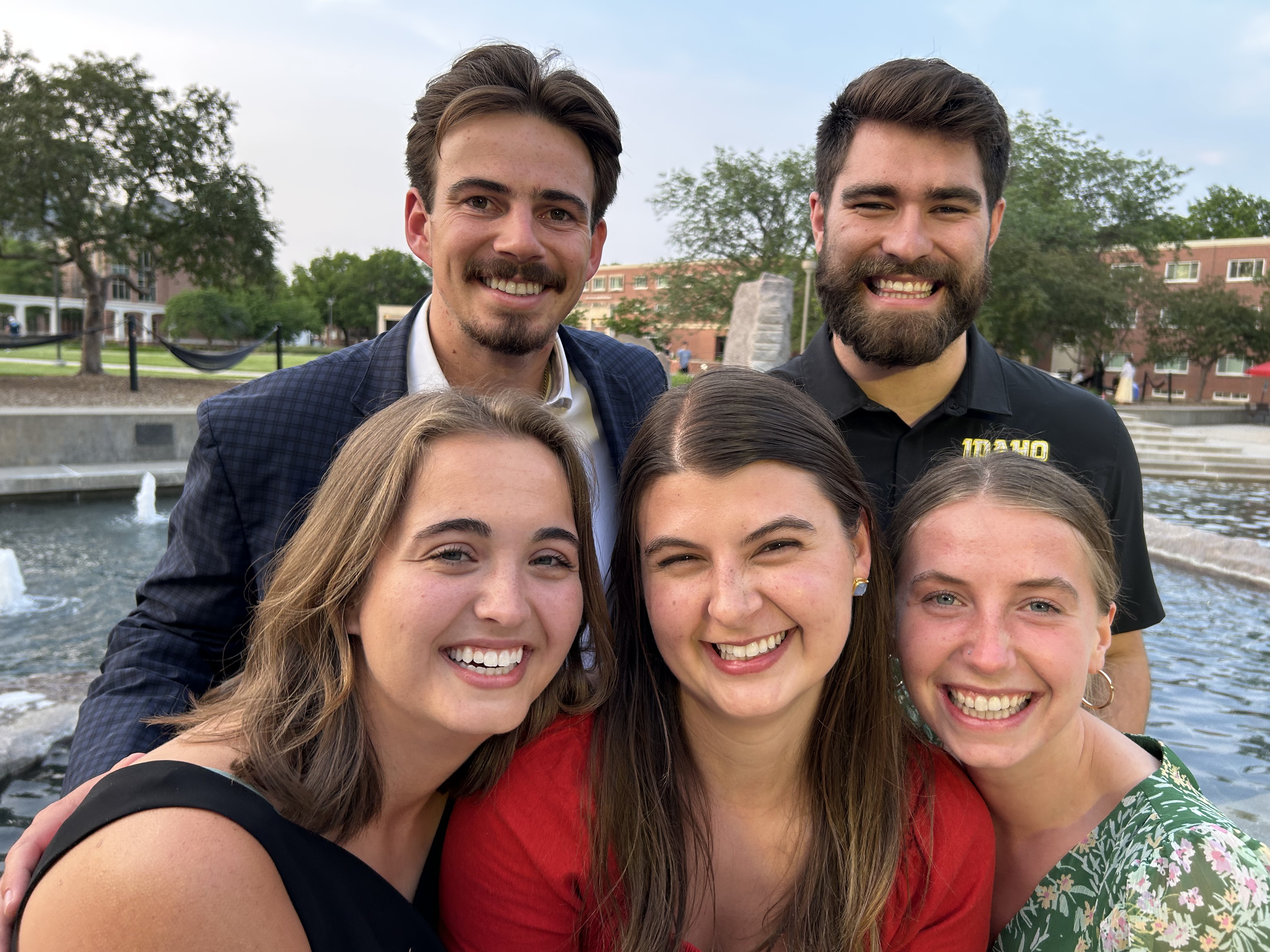 781800F8 EC30 4E55 8B35 B9959E9E4582