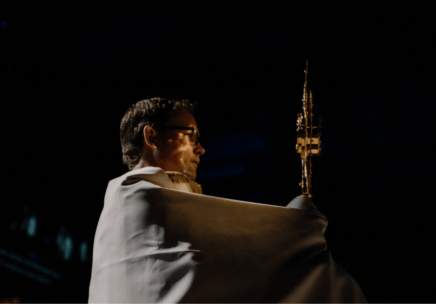 How to Adoration FOCUS