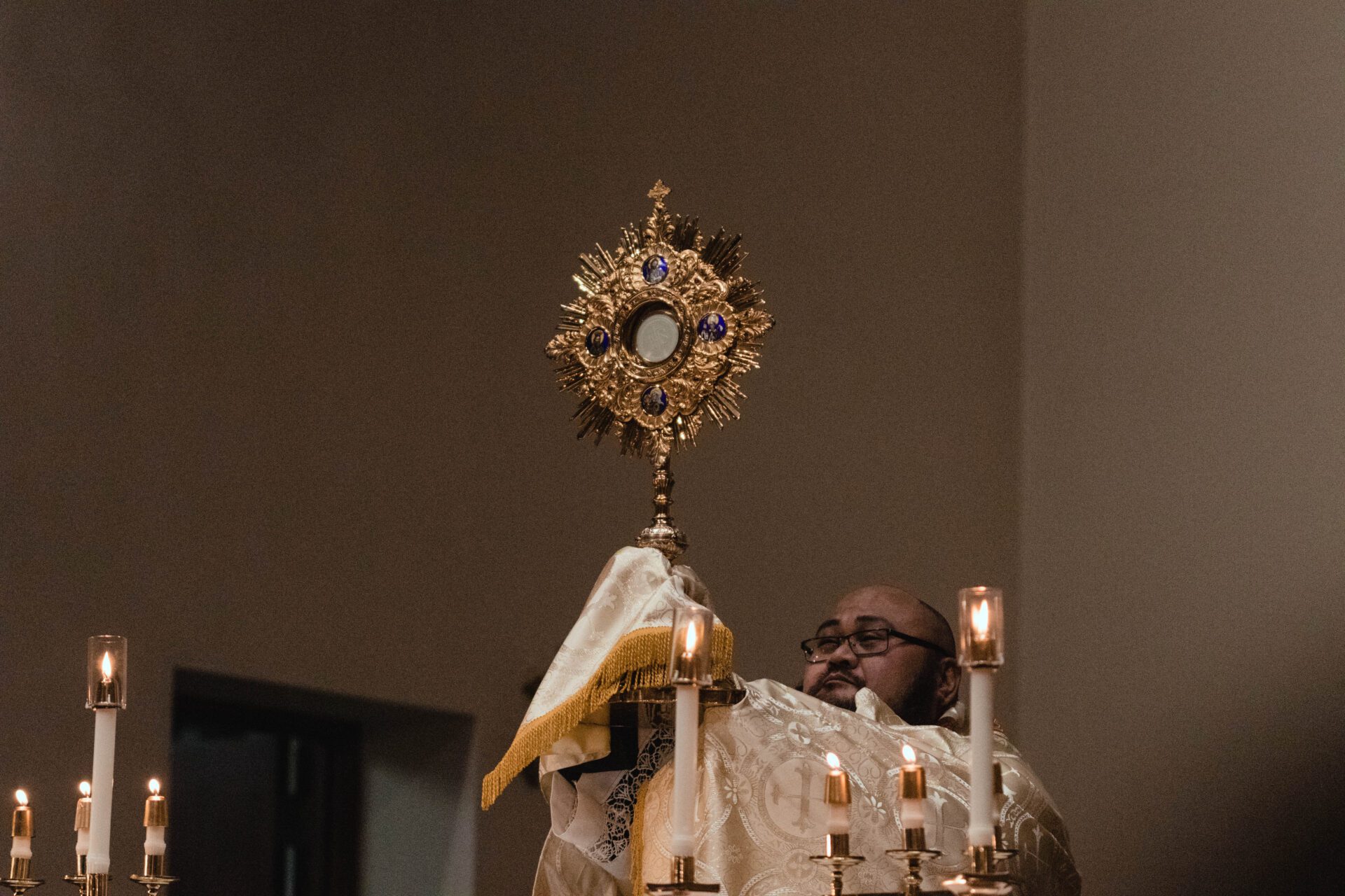 Holy Hour Formats - FOCUS